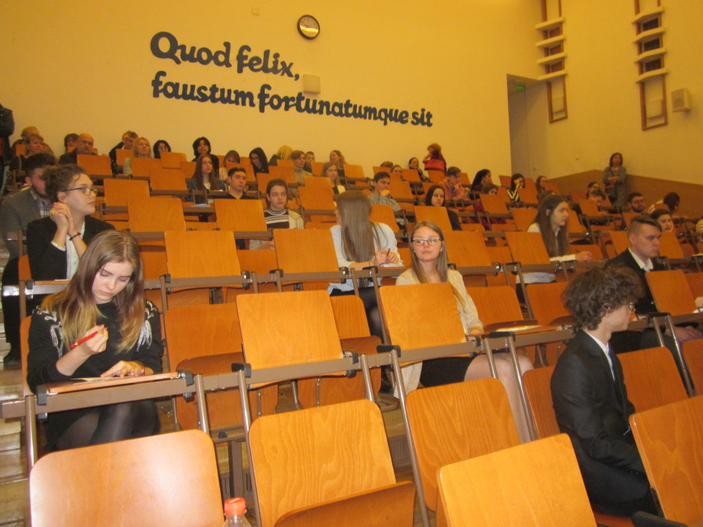 Uczennice LO w Komarówce w Olimpiadzie Języka Rosyjskiego