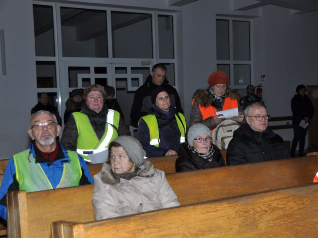 Plenerowa Nocna Droga Krzyżowa z Żołnierzami Wyklętymi