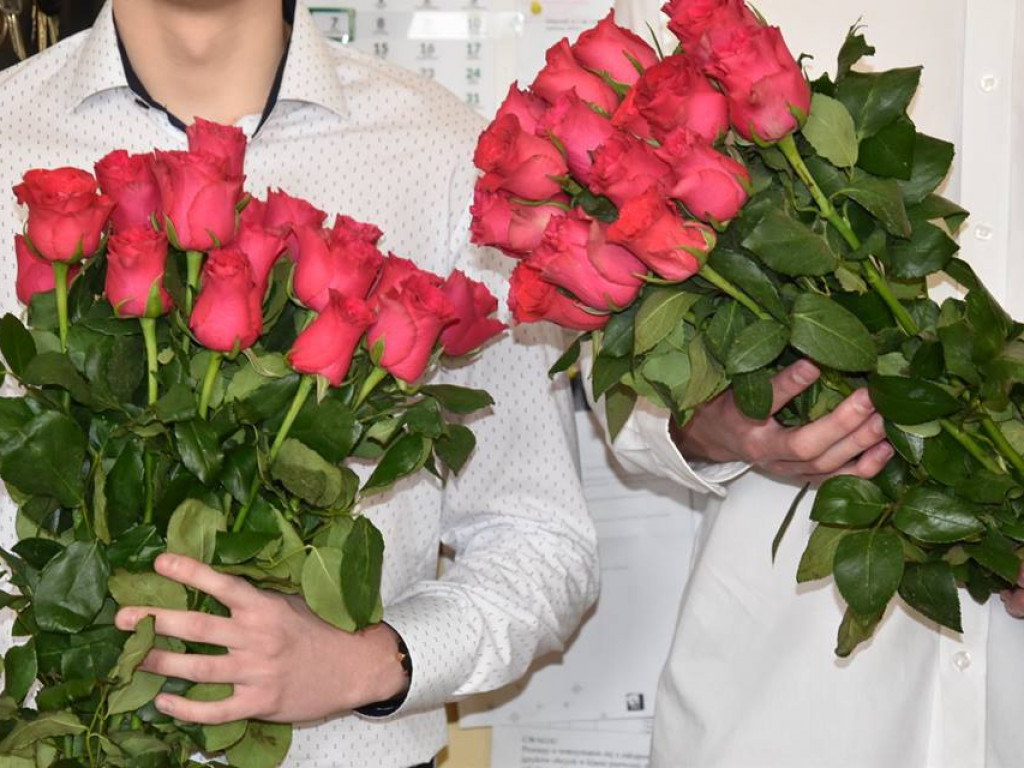 Dzień kobiet w I LO w Radzyniu - zdjęcia