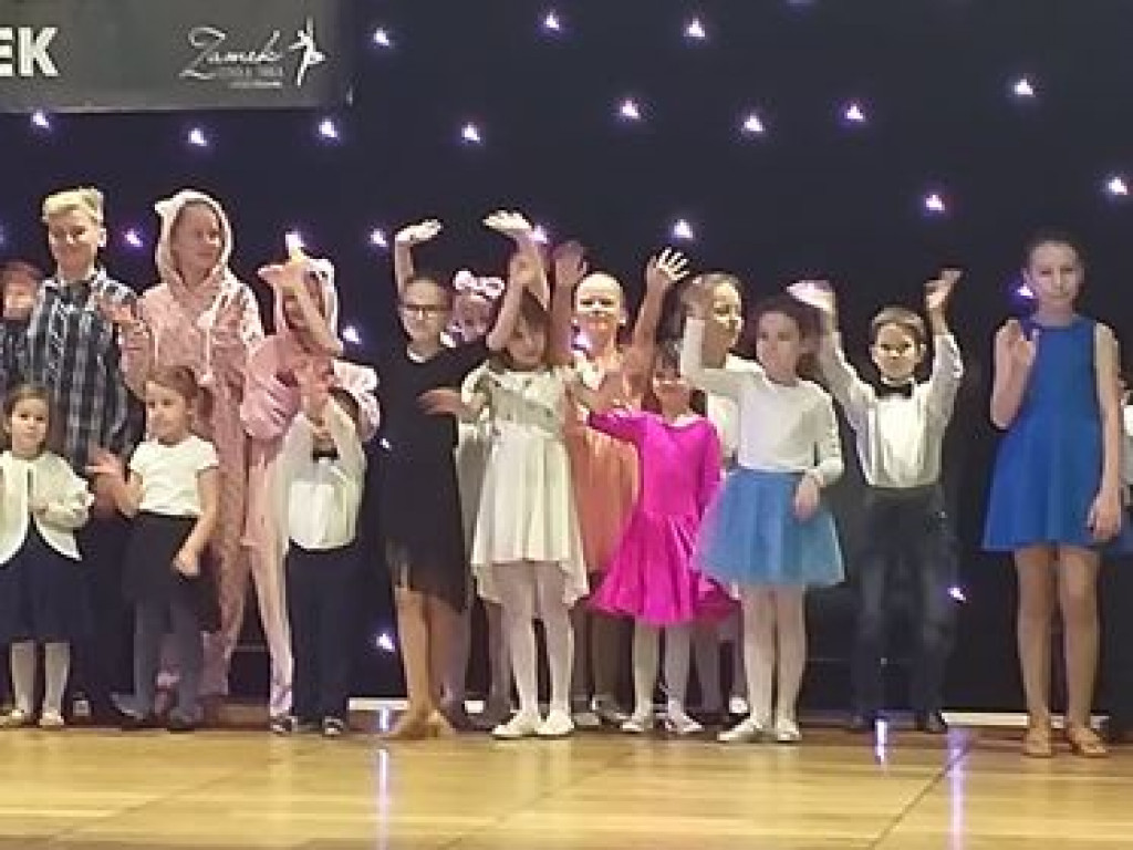 Młodzi tancerze z Radzynia na turnieju w Janowie Podlaskim