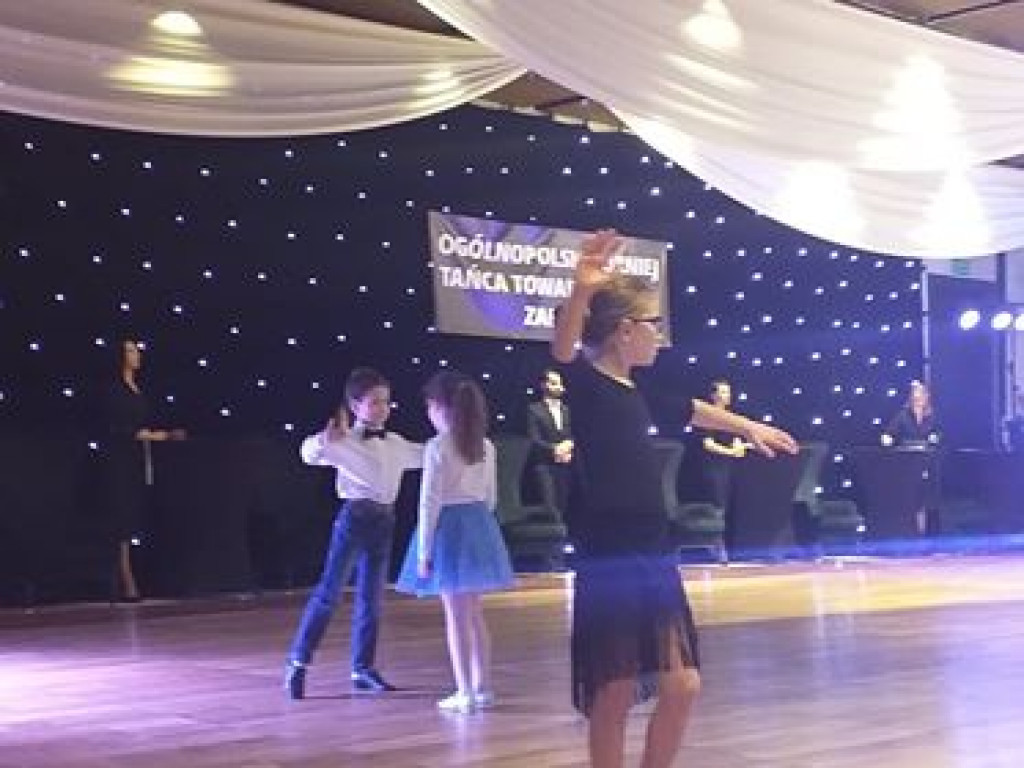 Młodzi tancerze z Radzynia na turnieju w Janowie Podlaskim