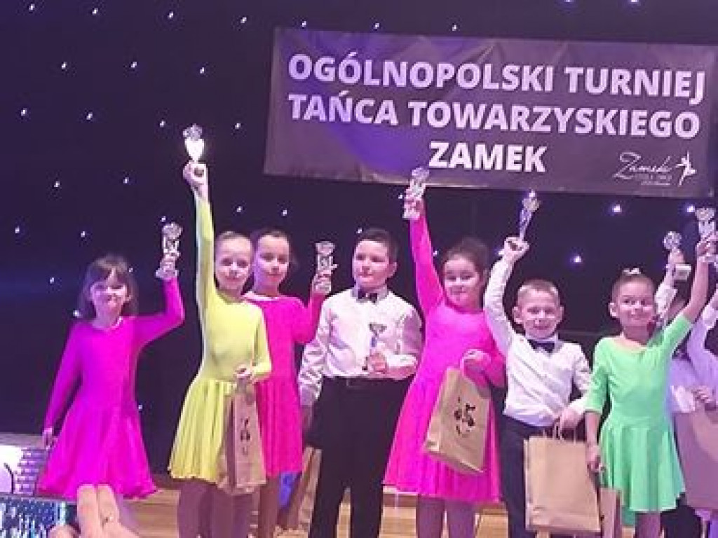 Młodzi tancerze z Radzynia na turnieju w Janowie Podlaskim