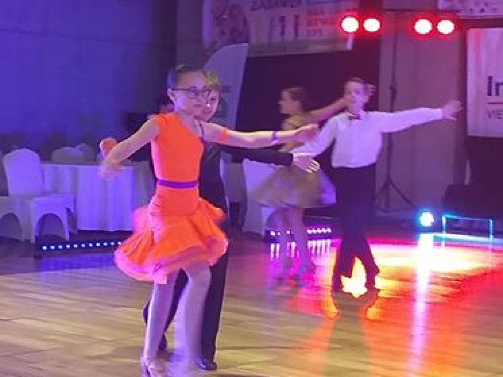 Młodzi tancerze z Radzynia na turnieju w Janowie Podlaskim