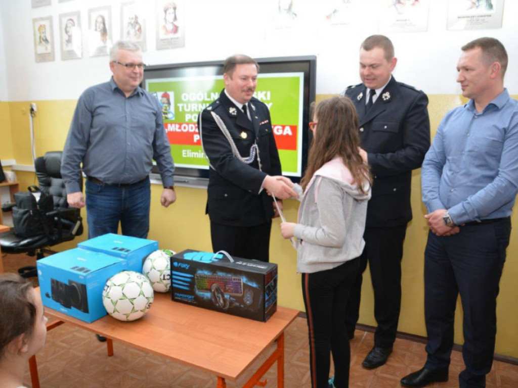 Eliminacje gminne Ogólnopolskiego Turnieju Wiedzy Pożarniczej w gminie Radzyń