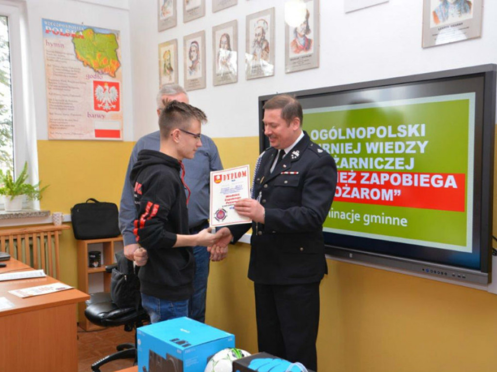 Eliminacje gminne Ogólnopolskiego Turnieju Wiedzy Pożarniczej w gminie Radzyń