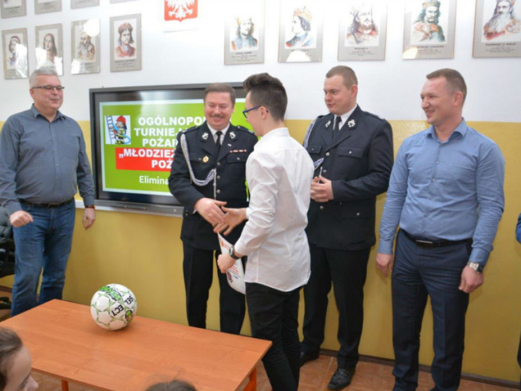 Eliminacje gminne Ogólnopolskiego Turnieju Wiedzy Pożarniczej w gminie Radzyń