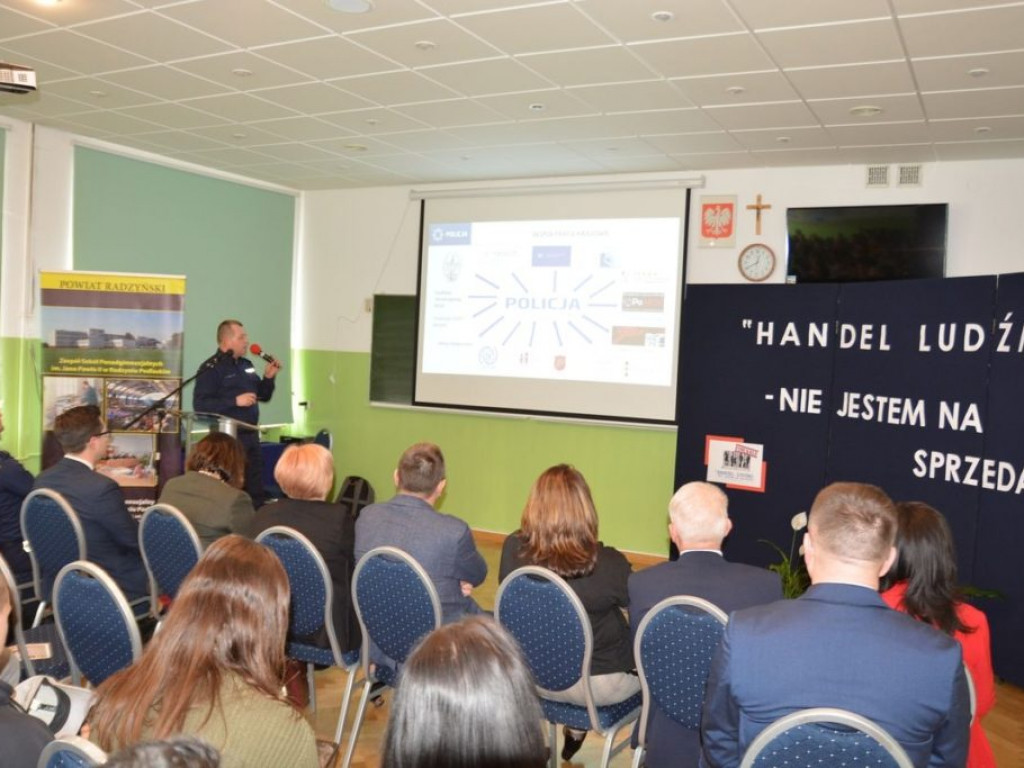 Konferencja w ZSP o handlu ludźmi