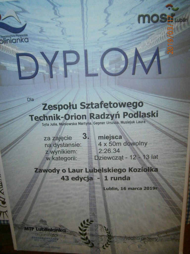 Zawody pływackie 