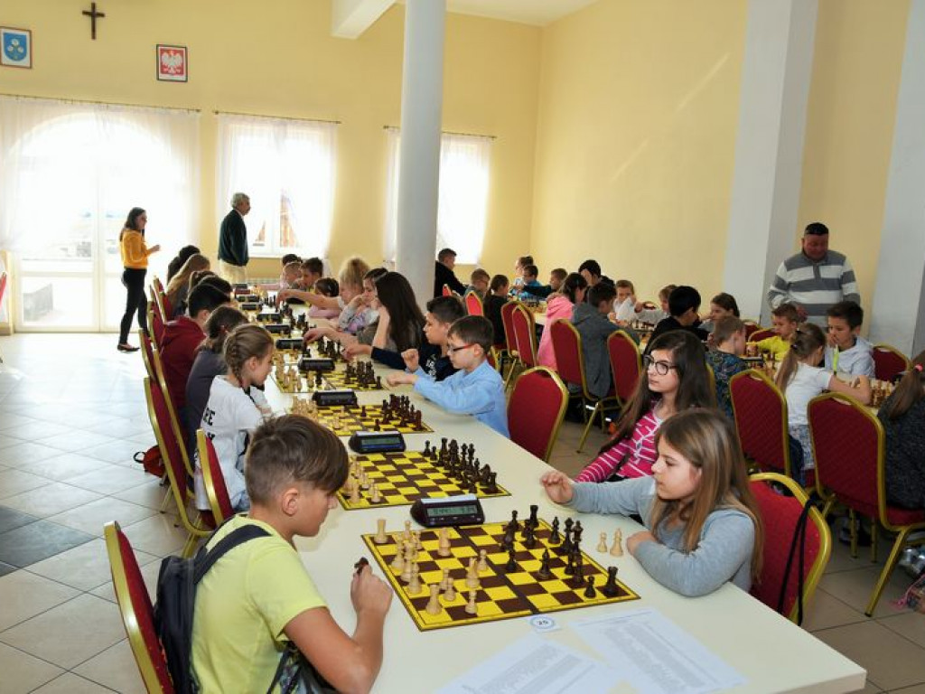 VIII Gminny Turniej Szachowy w Brzozowicy Dużej