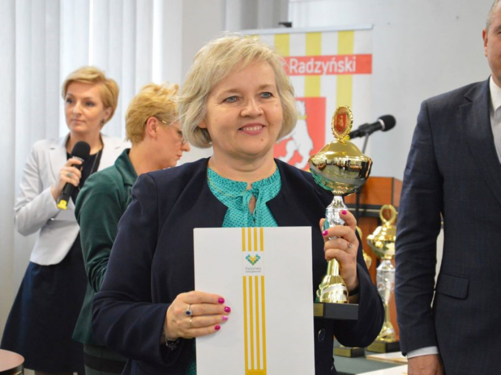 Sportowcy nagrodzeni na sesji Rady Powiatu