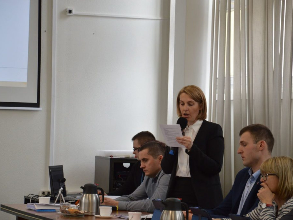 Sprawozdanie z pracy GOPS