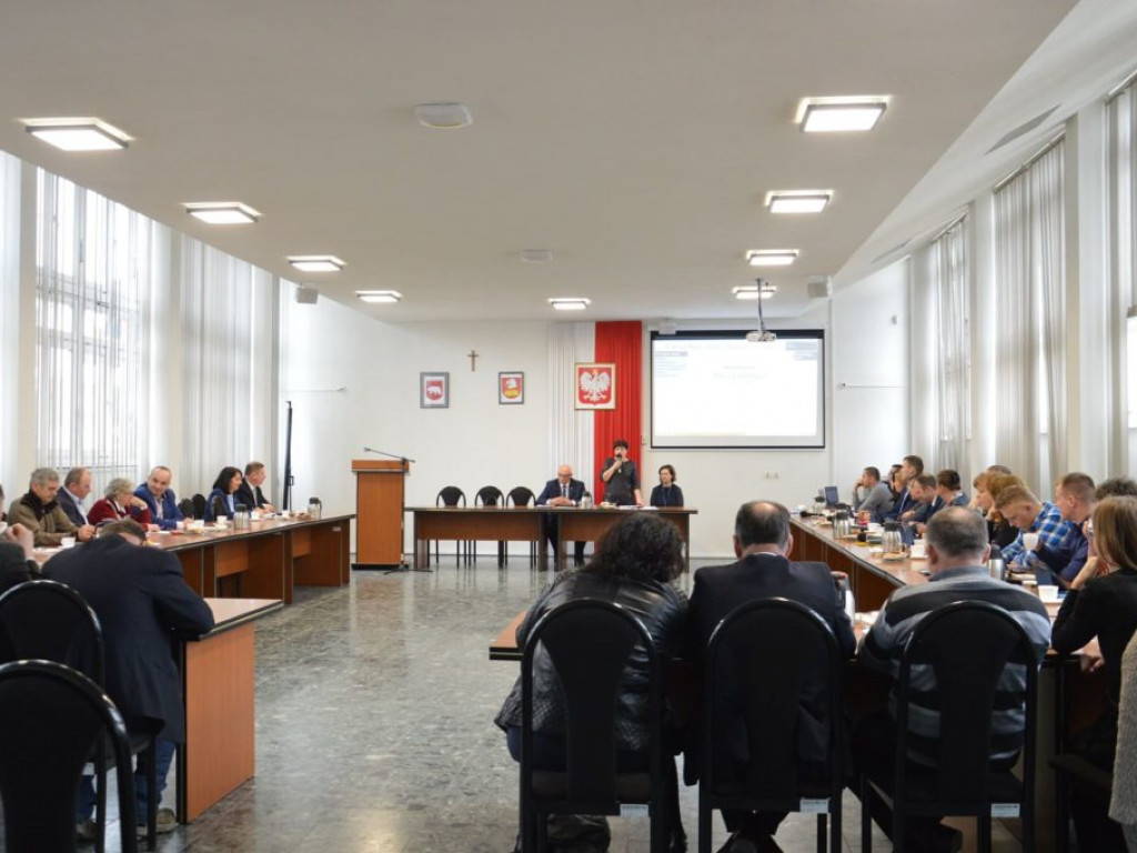 Sprawozdanie z pracy GOPS