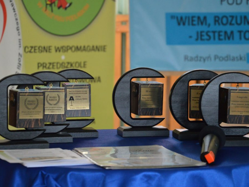 VII Dni z Autyzmem i Innymi Niepełnosprawnościami - wręczenie nagród w SOSW