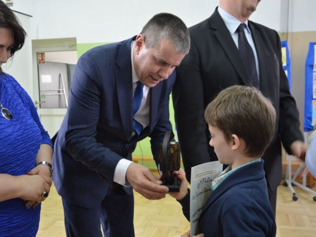 VII Dni z Autyzmem i Innymi Niepełnosprawnościami - wręczenie nagród w SOSW