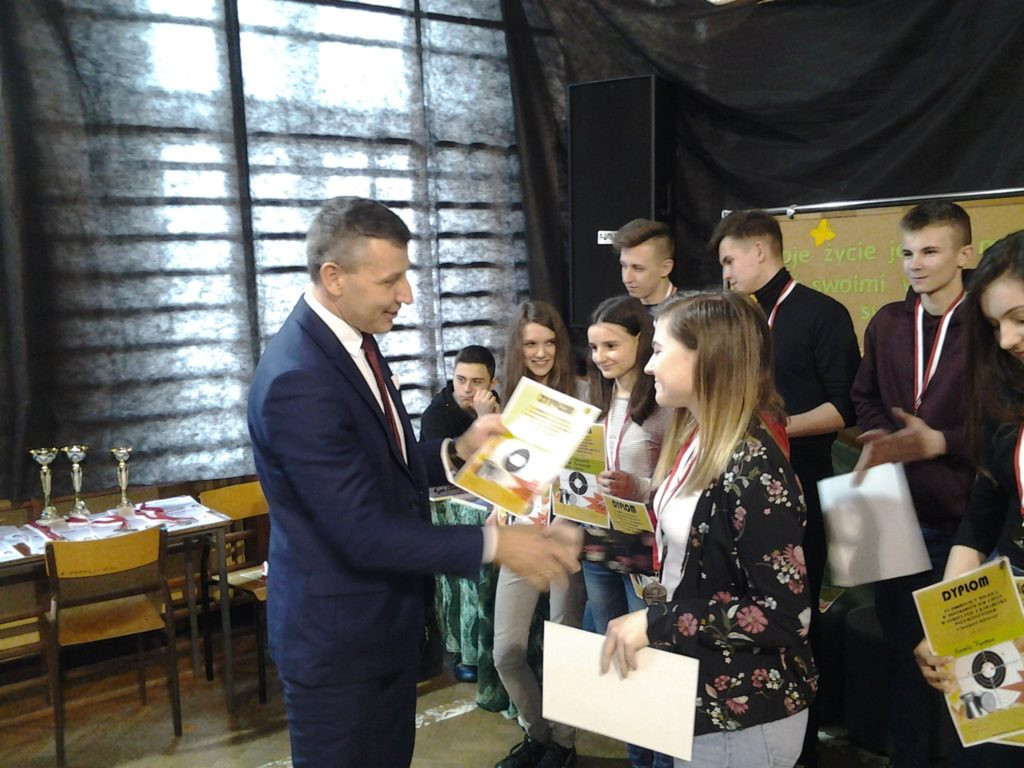 Wręczenie nagród w Komarówce - zdjęcia