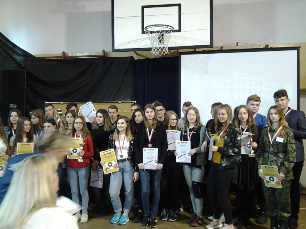 Wręczenie nagród w Komarówce - zdjęcia