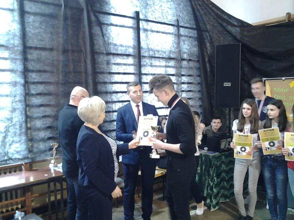 Wręczenie nagród w Komarówce - zdjęcia