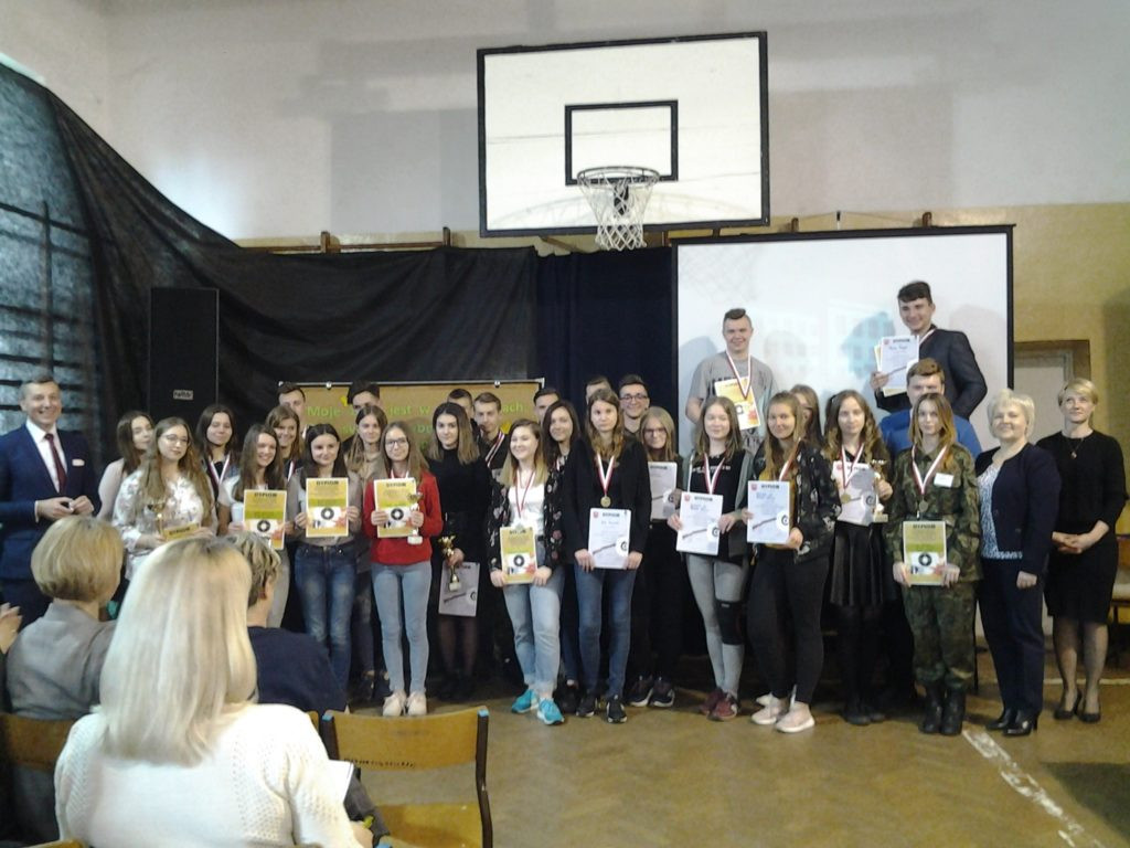 Wręczenie nagród w Komarówce - zdjęcia