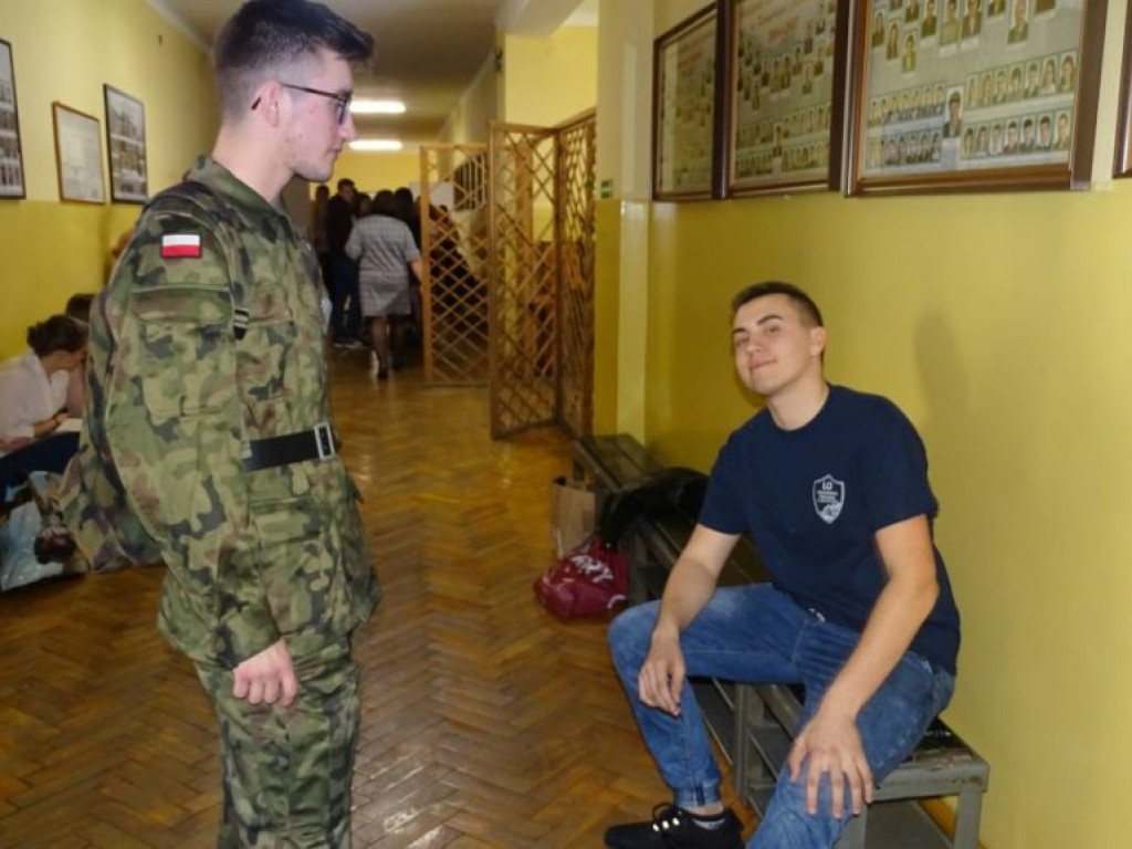 Dzień otwarty w LO w Komarówce - zdjęcia