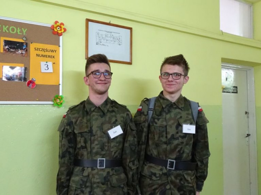 Dzień otwarty w LO w Komarówce - zdjęcia