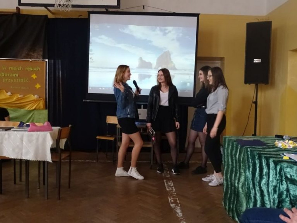 Dzień otwarty w LO w Komarówce - zdjęcia