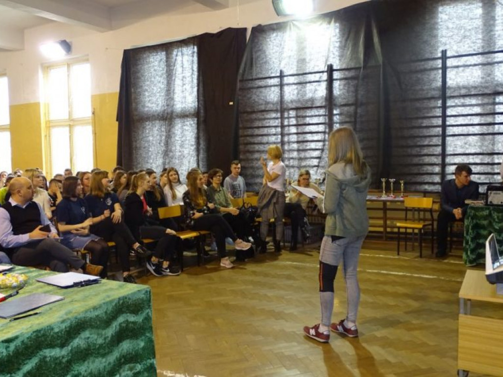 Dzień otwarty w LO w Komarówce - zdjęcia