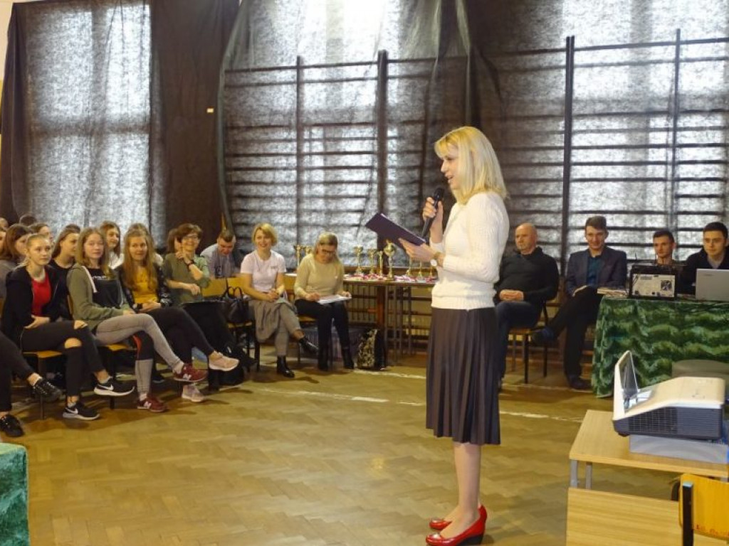 Dzień otwarty w LO w Komarówce - zdjęcia