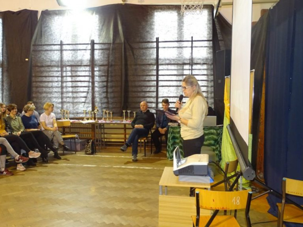 Dzień otwarty w LO w Komarówce - zdjęcia