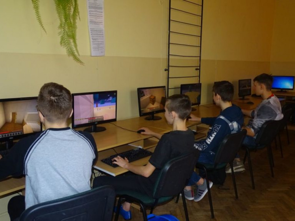 Dzień otwarty w LO w Komarówce - zdjęcia