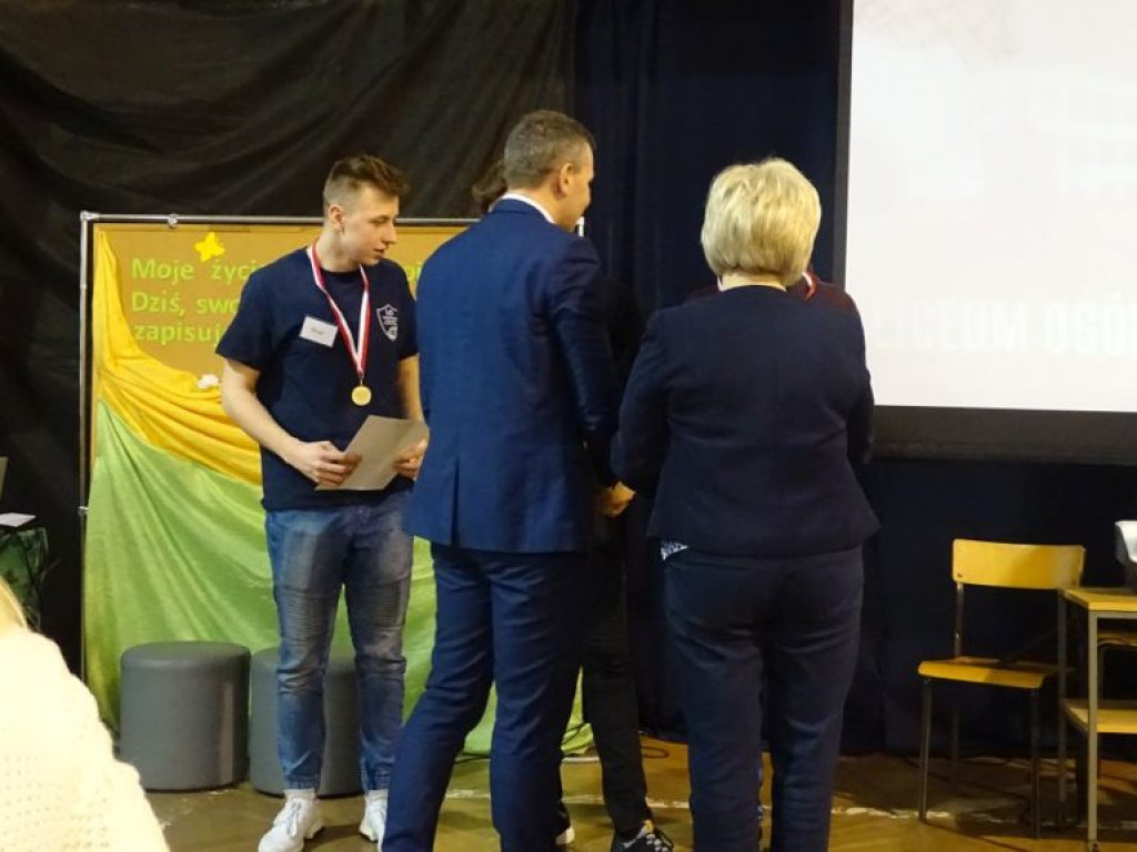 Dzień otwarty w LO w Komarówce - zdjęcia