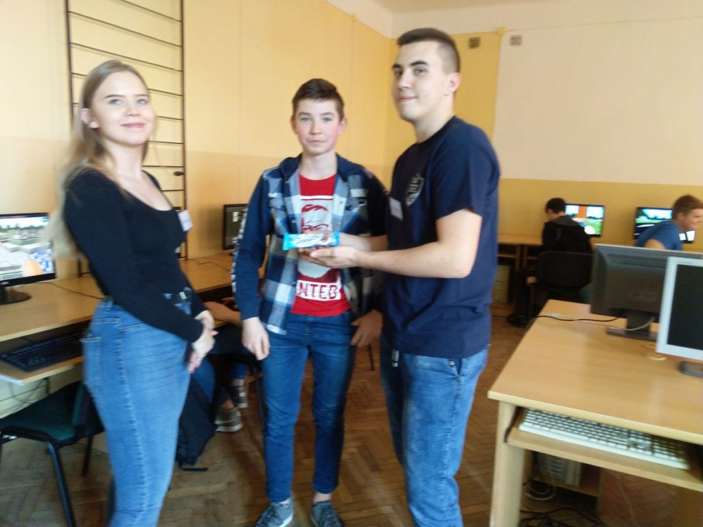 Dzień otwarty w LO w Komarówce - zdjęcia