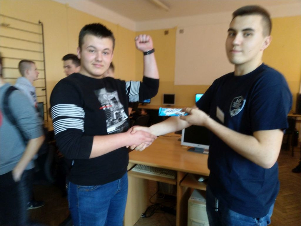 Dzień otwarty w LO w Komarówce - zdjęcia