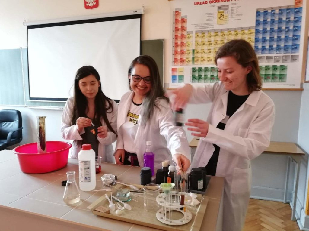 Dzień otwarty w LO w Komarówce - zdjęcia