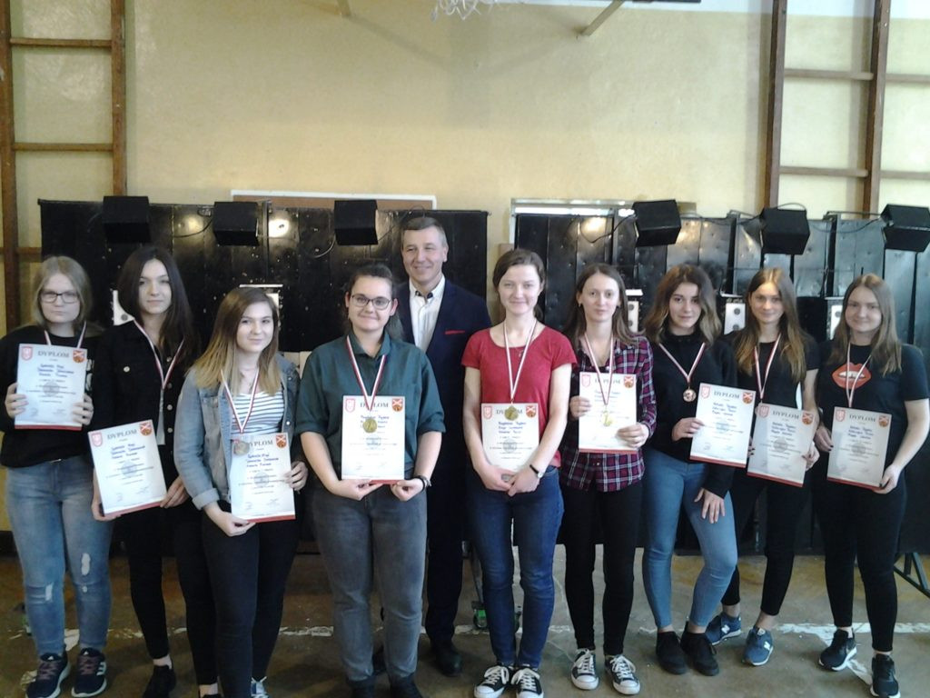 Mistrzostwa powiatu w strzelaniu z karabinka automatycznego