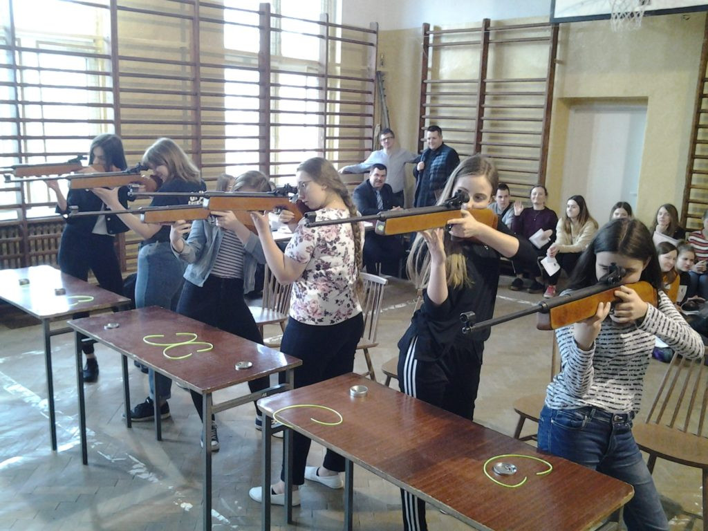 Mistrzostwa powiatu w strzelaniu z karabinka automatycznego