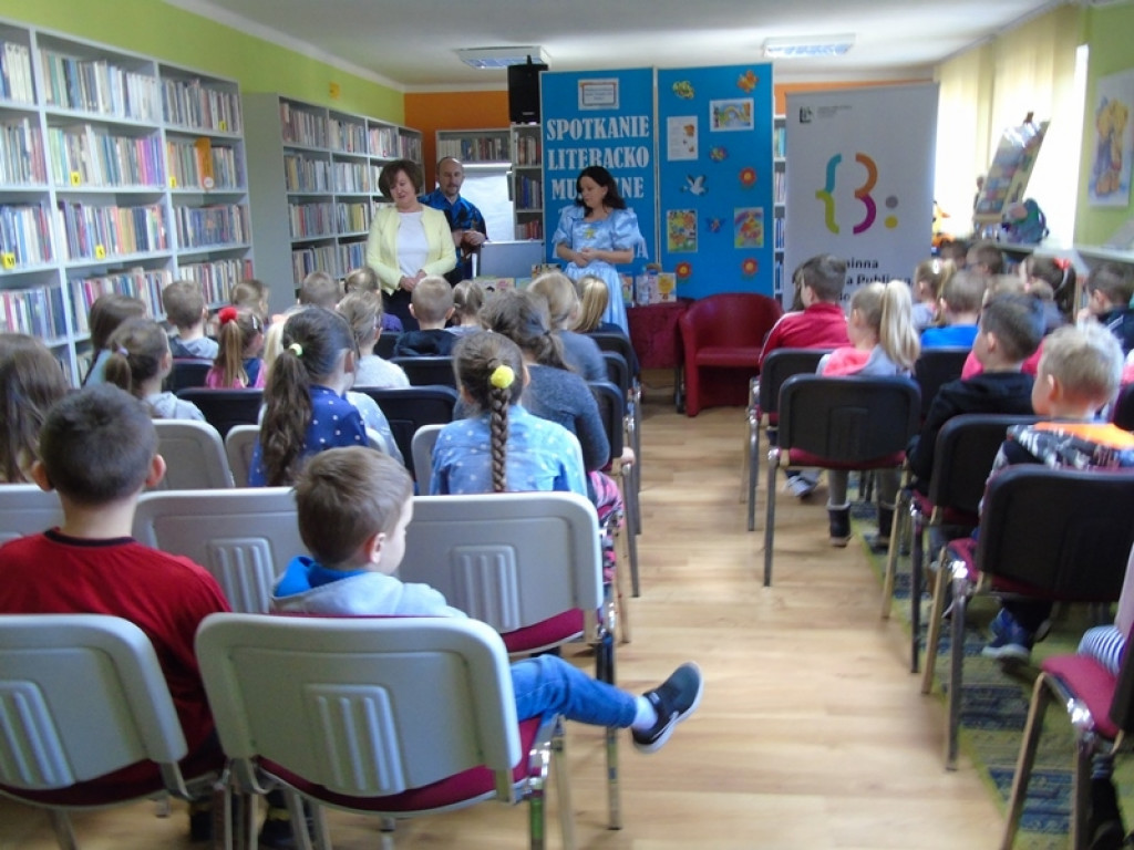 Międzynarodowy Dzień Książki dla Dzieci z pisarką Edytą Zarębską