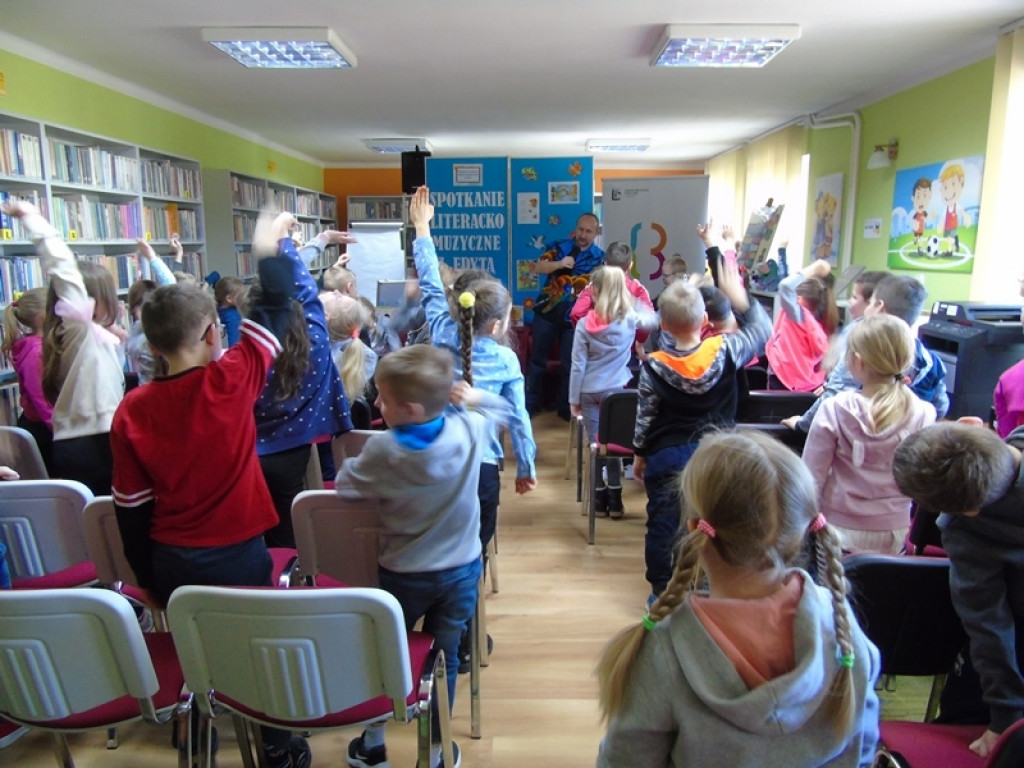 Międzynarodowy Dzień Książki dla Dzieci z pisarką Edytą Zarębską