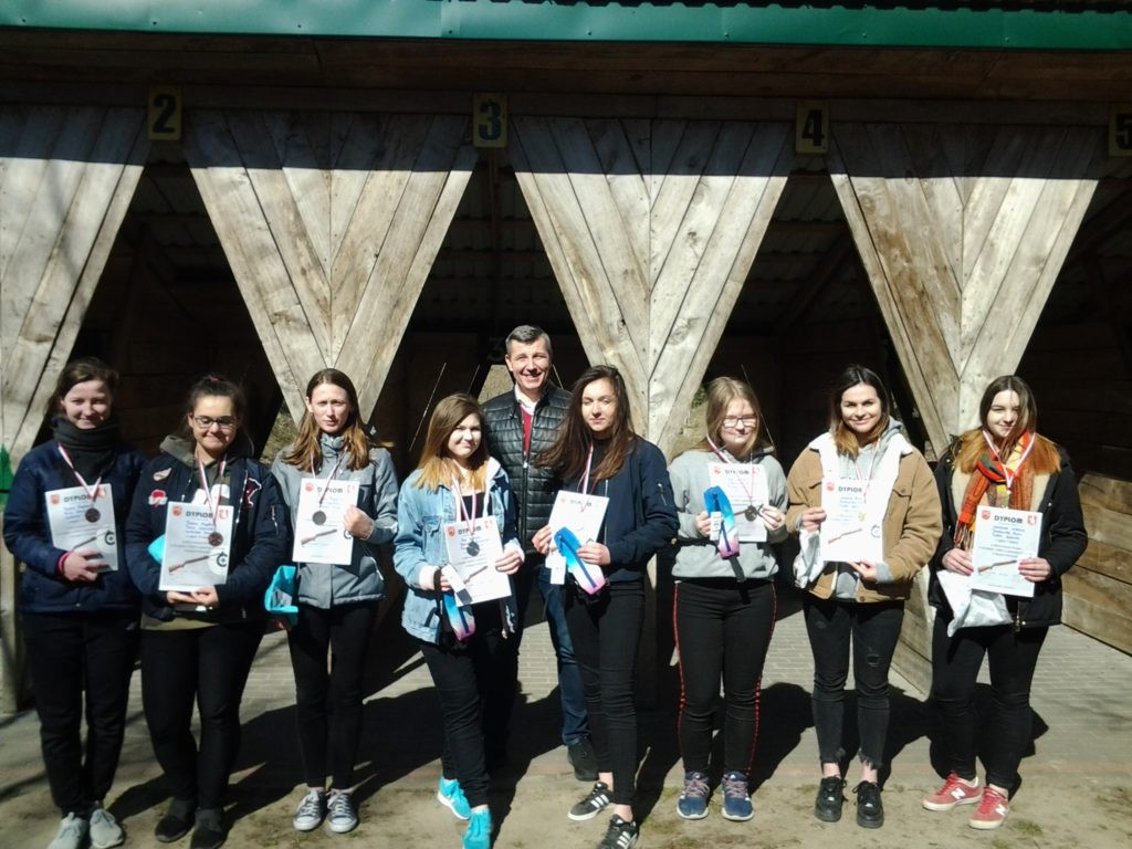 Mistrzostwa powiatu w strzelaniu z kbks w Komarówce