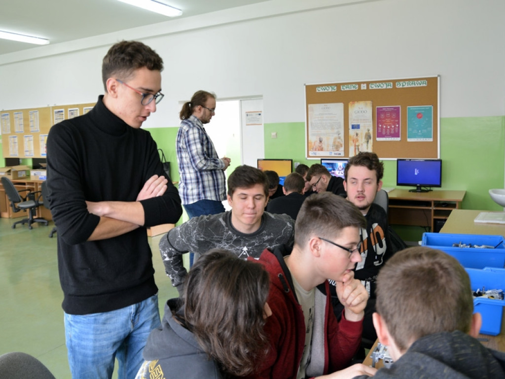 Powiatowy Dzień Matematyki w ZSP - zdjęcia