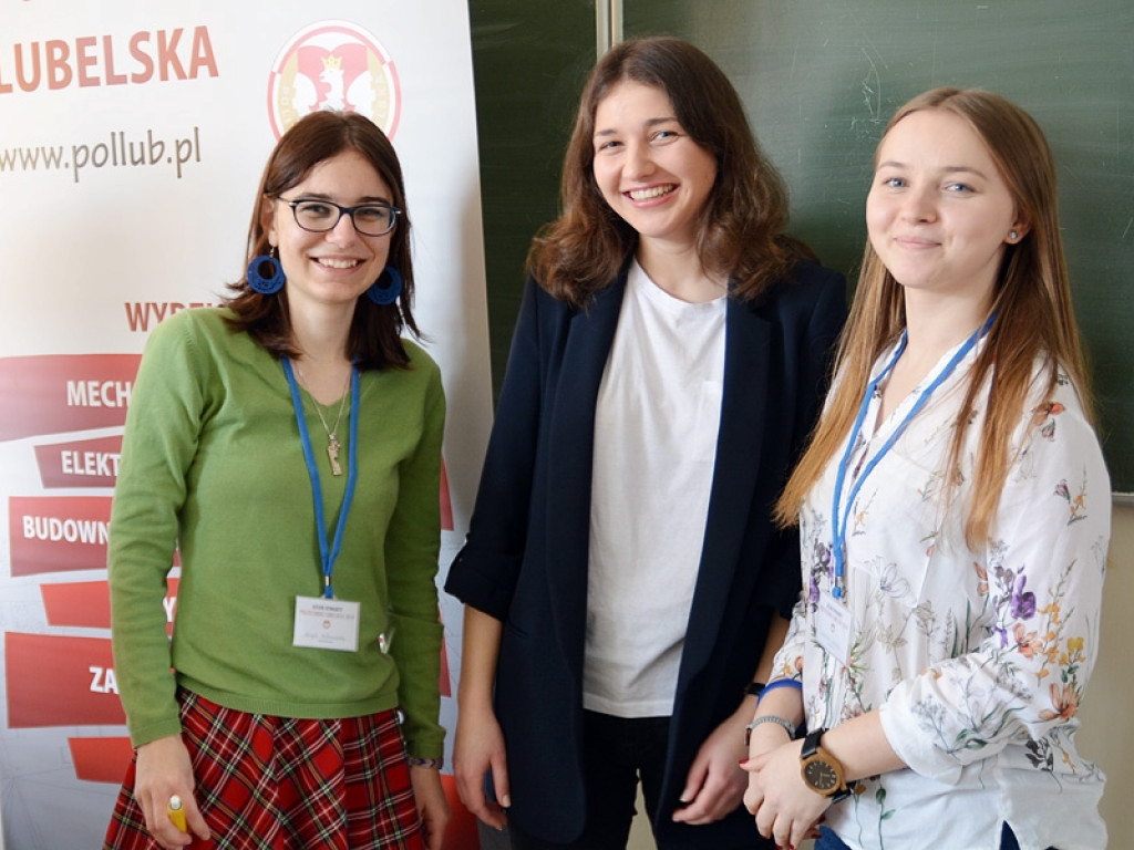 Powiatowy Dzień Matematyki w ZSP - zdjęcia