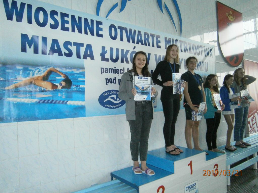 Radzyńscy pływacy na zawodach w Łukowie
