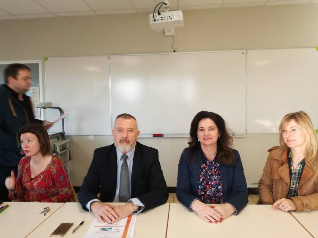 Uczniowie ZSP we Francji