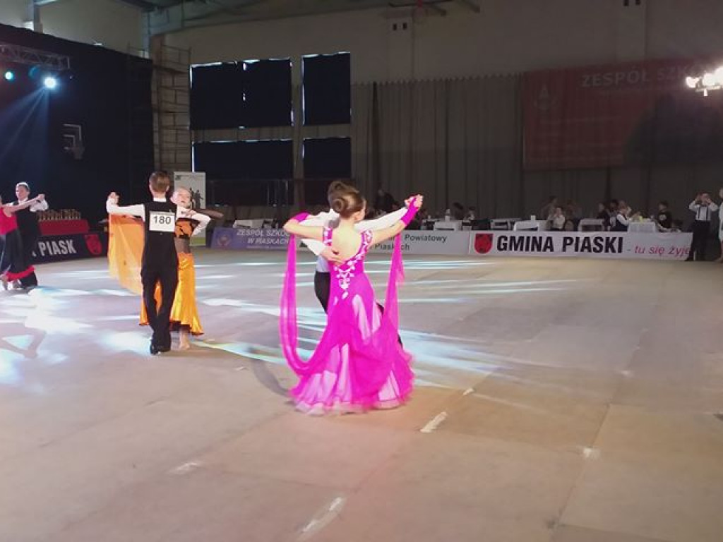 Sukcesy radzyńskich tancerzy na turnieju w Piaskach