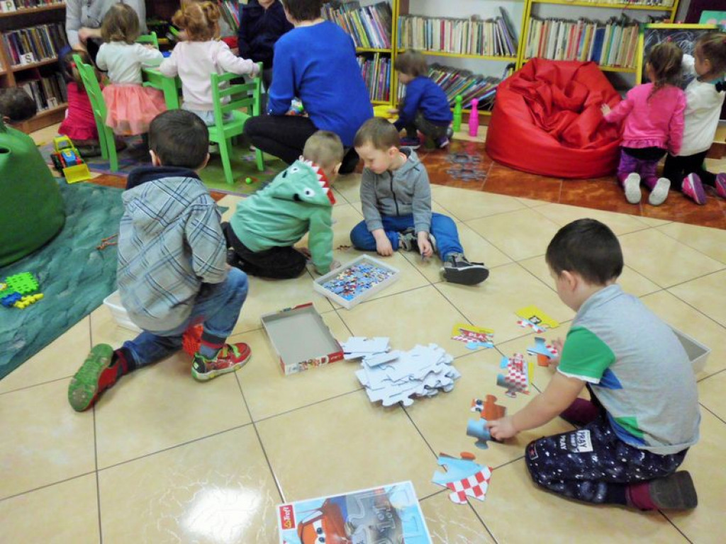 Międzynarodowy Dzień Książki dla Dzieci w GBP w Kąkolewnicy