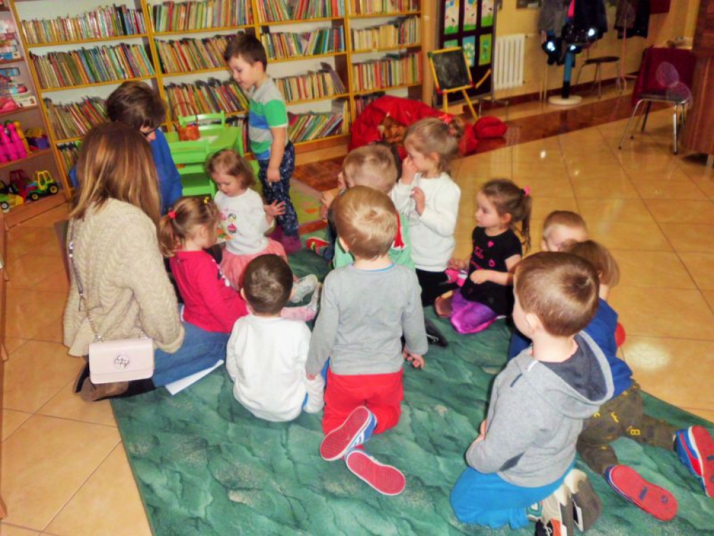 Międzynarodowy Dzień Książki dla Dzieci w GBP w Kąkolewnicy