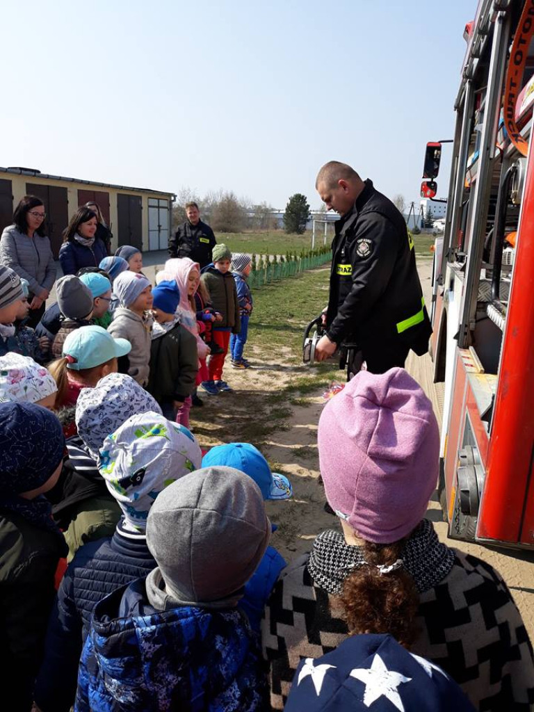 Strażacy w przedszkolu 
