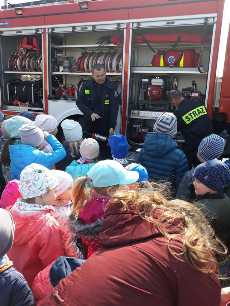 Strażacy w przedszkolu 