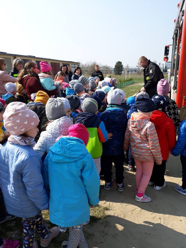 Strażacy w przedszkolu 