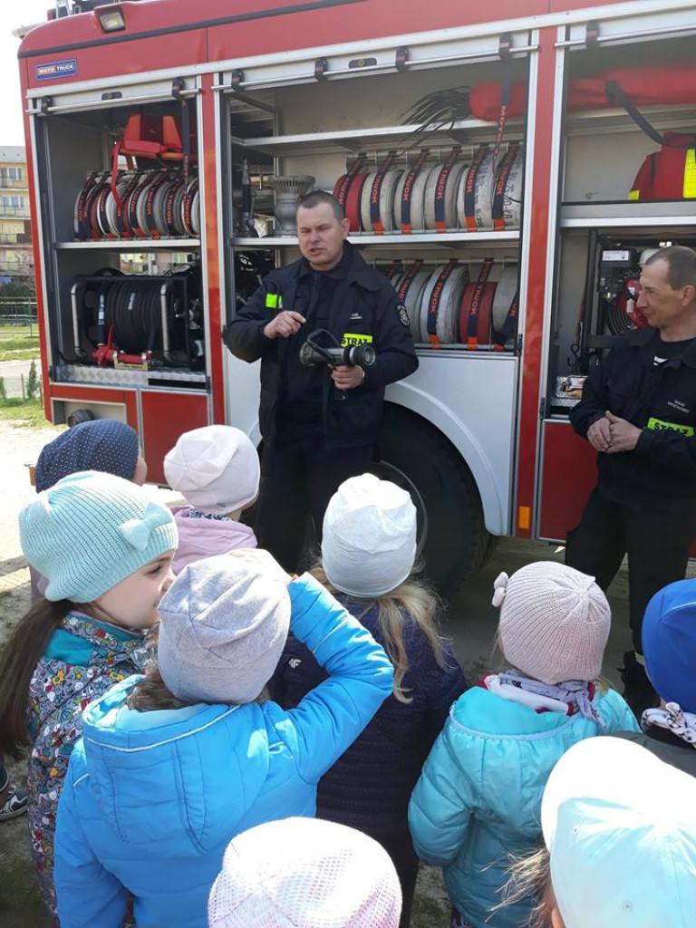 Strażacy w przedszkolu 