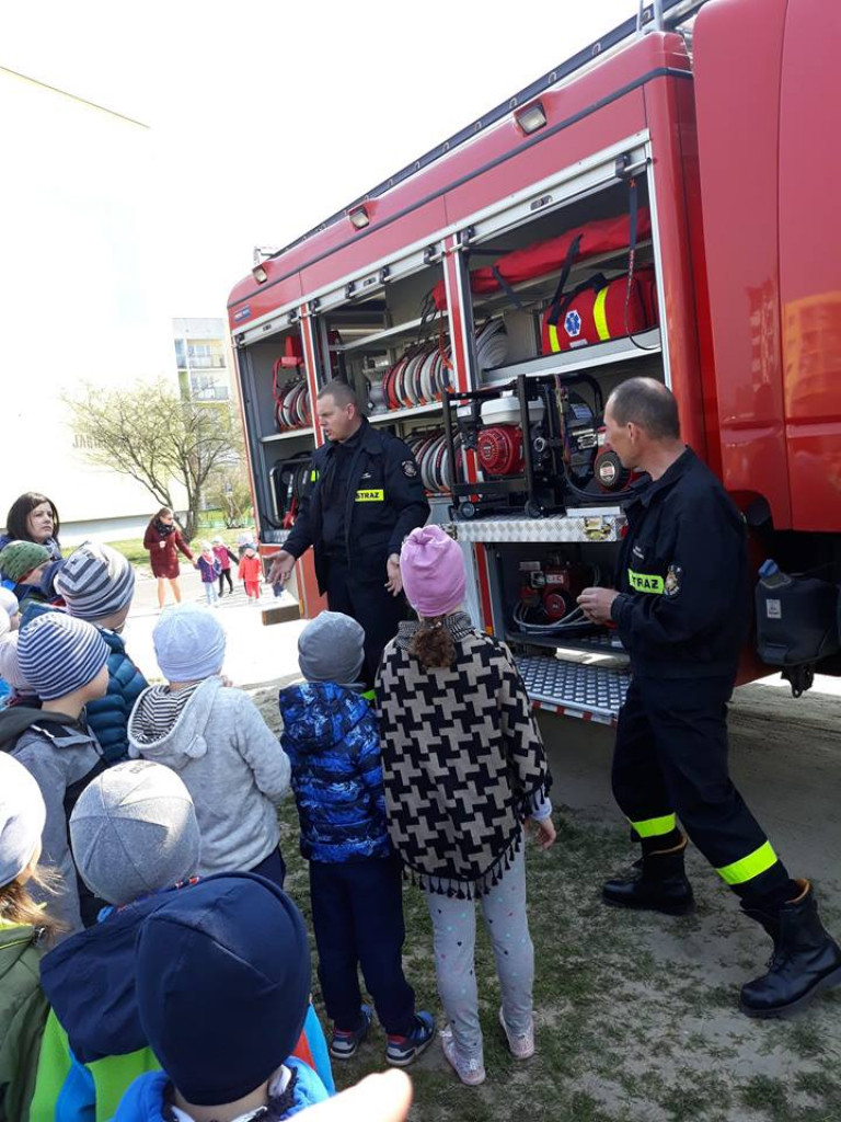 Strażacy w przedszkolu 
